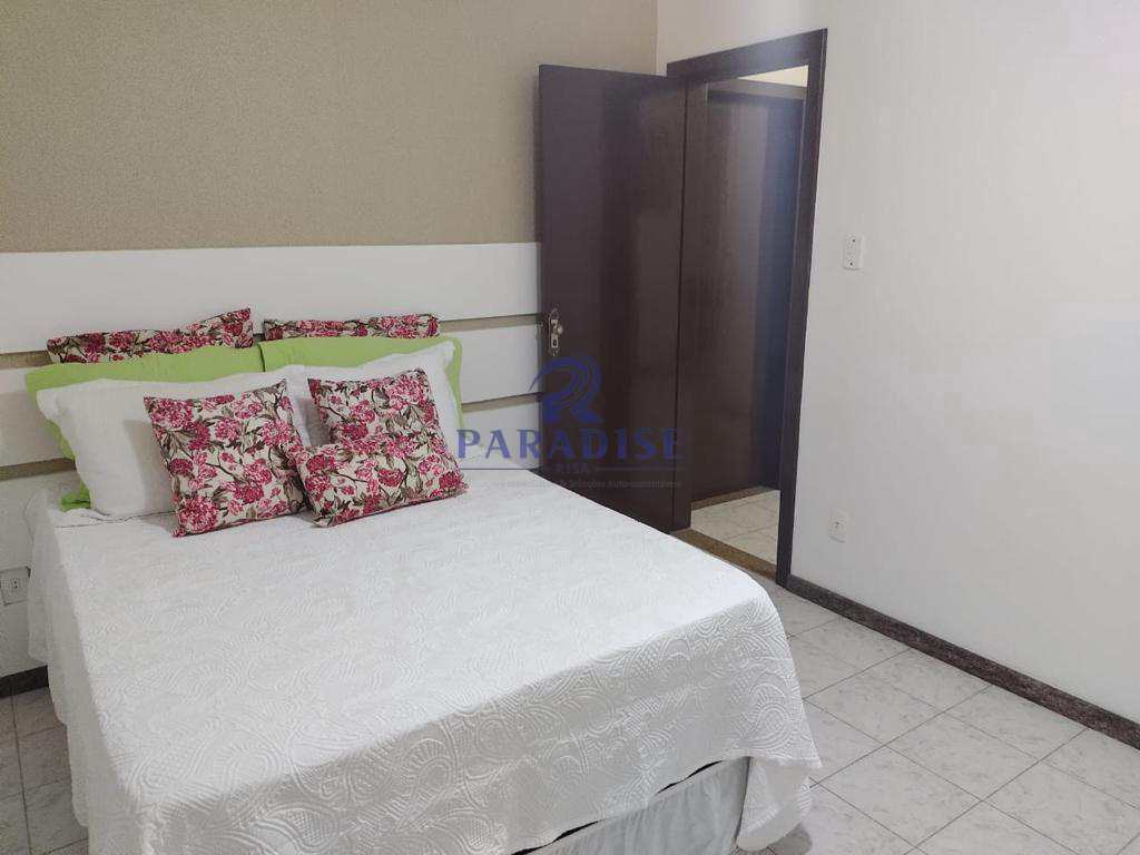 Casa à venda com 6 quartos, 380m² - Foto 20