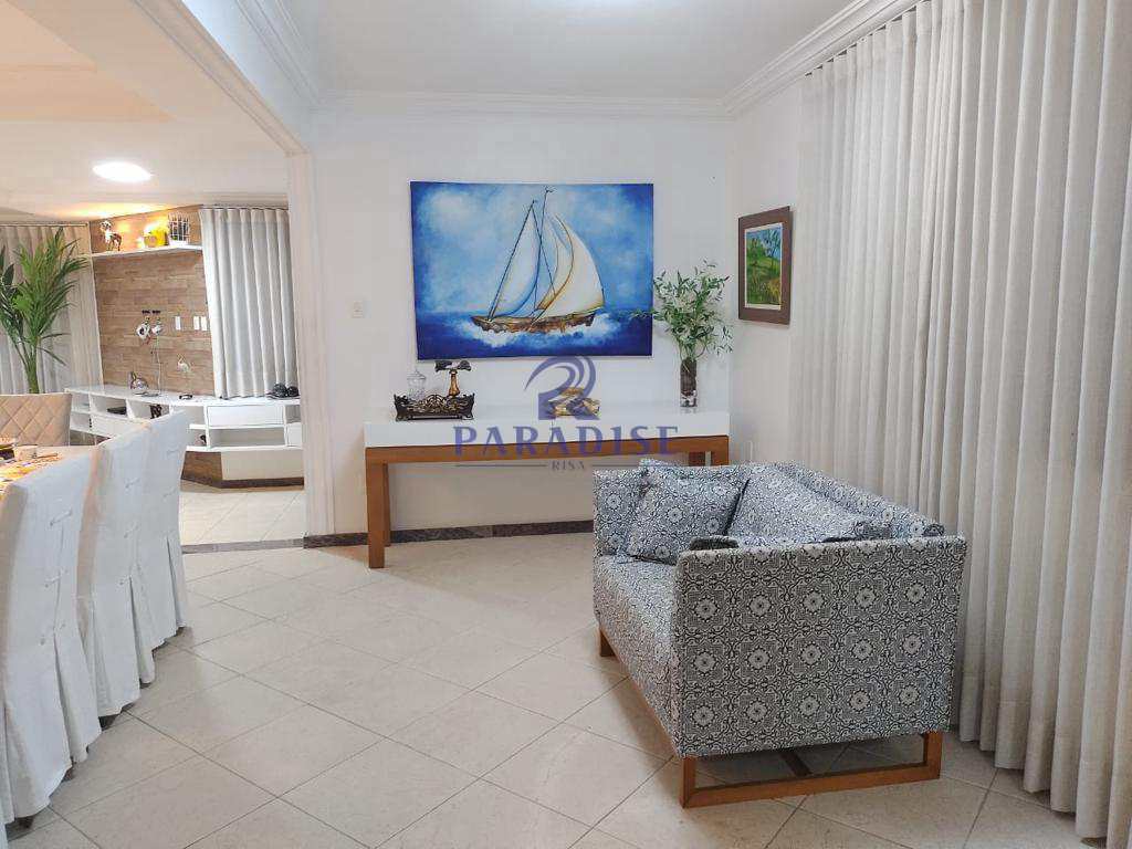 Casa à venda com 6 quartos, 380m² - Foto 24