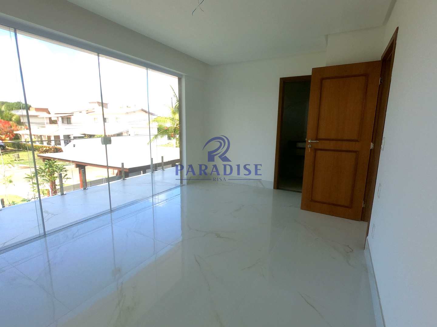 Casa à venda com 6 quartos, 350m² - Foto 46