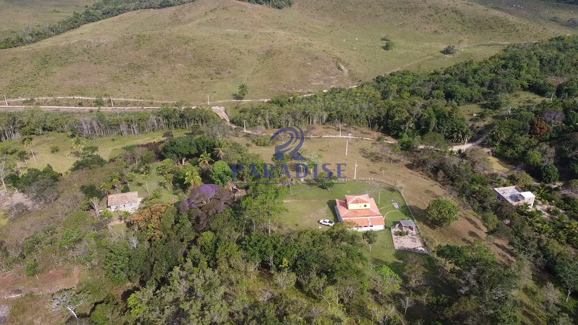 Fazenda à venda com 3 quartos, 136000m² - Foto 6