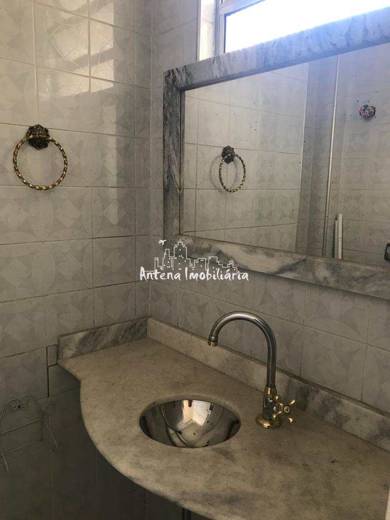 Apartamento para alugar com 2 quartos, 90m² - Foto 15