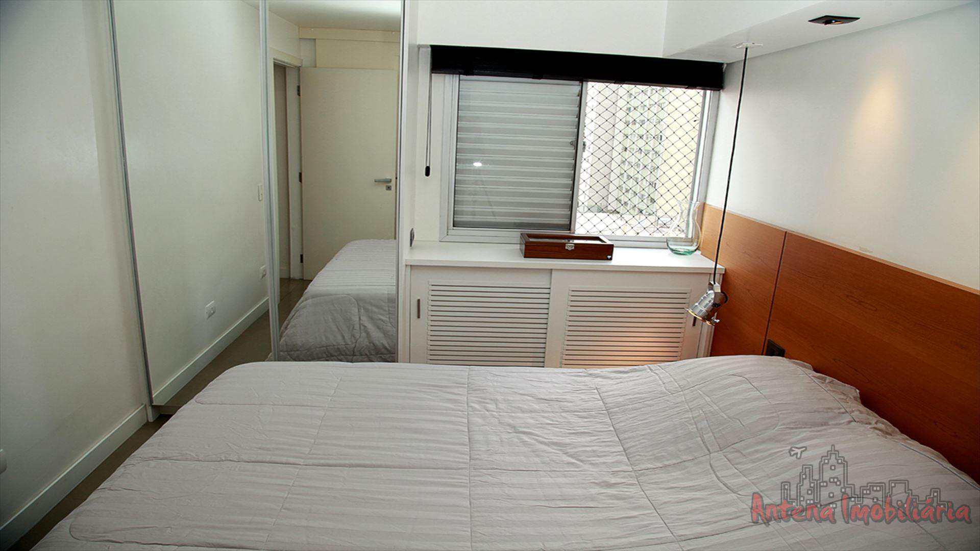 Apartamento à venda com 2 quartos, 70m² - Foto 7