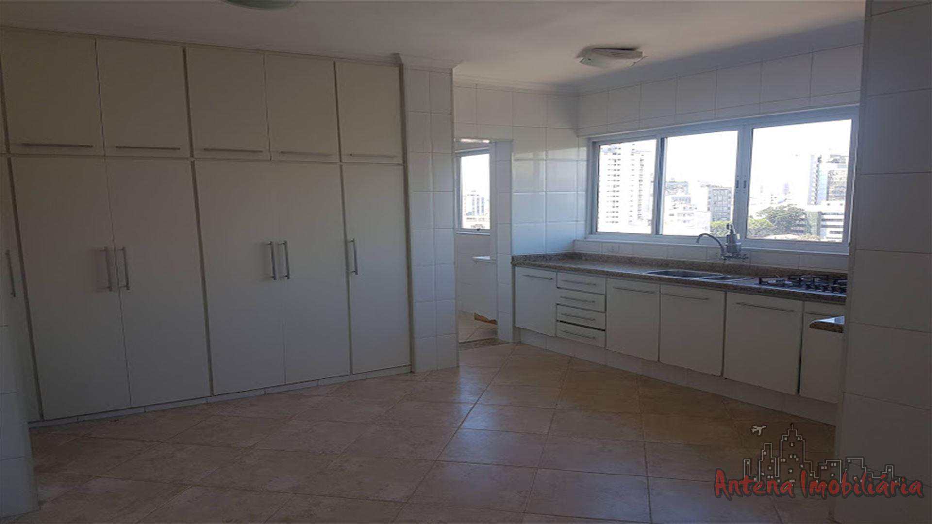 Cobertura à venda com 3 quartos, 300m² - Foto 34