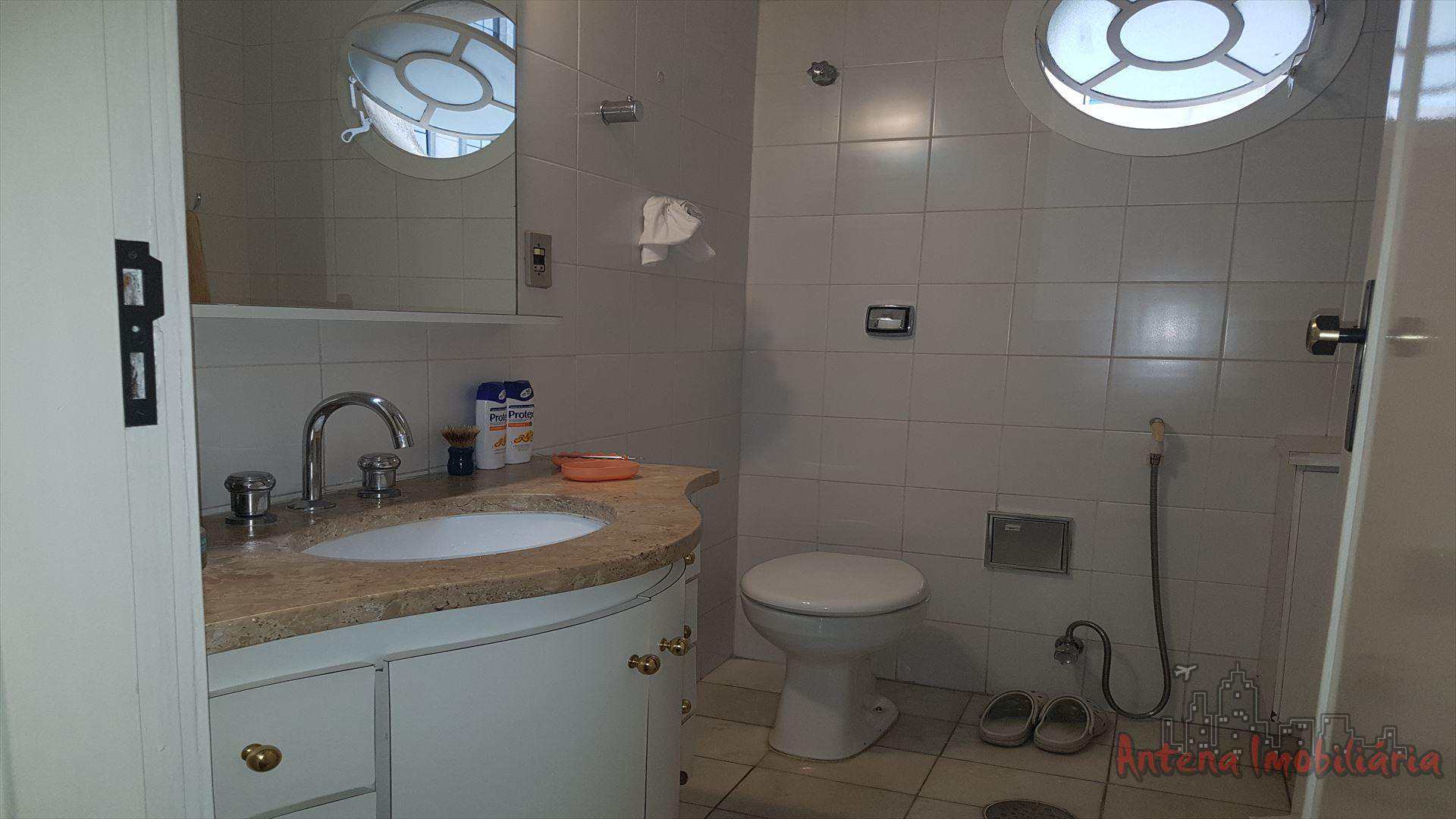 Apartamento à venda com 3 quartos, 126m² - Foto 8