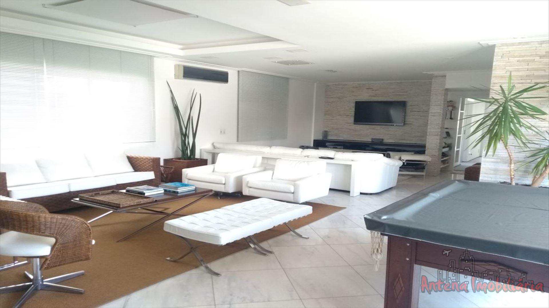 Apartamento à venda com 2 quartos, 210m² - Foto 2