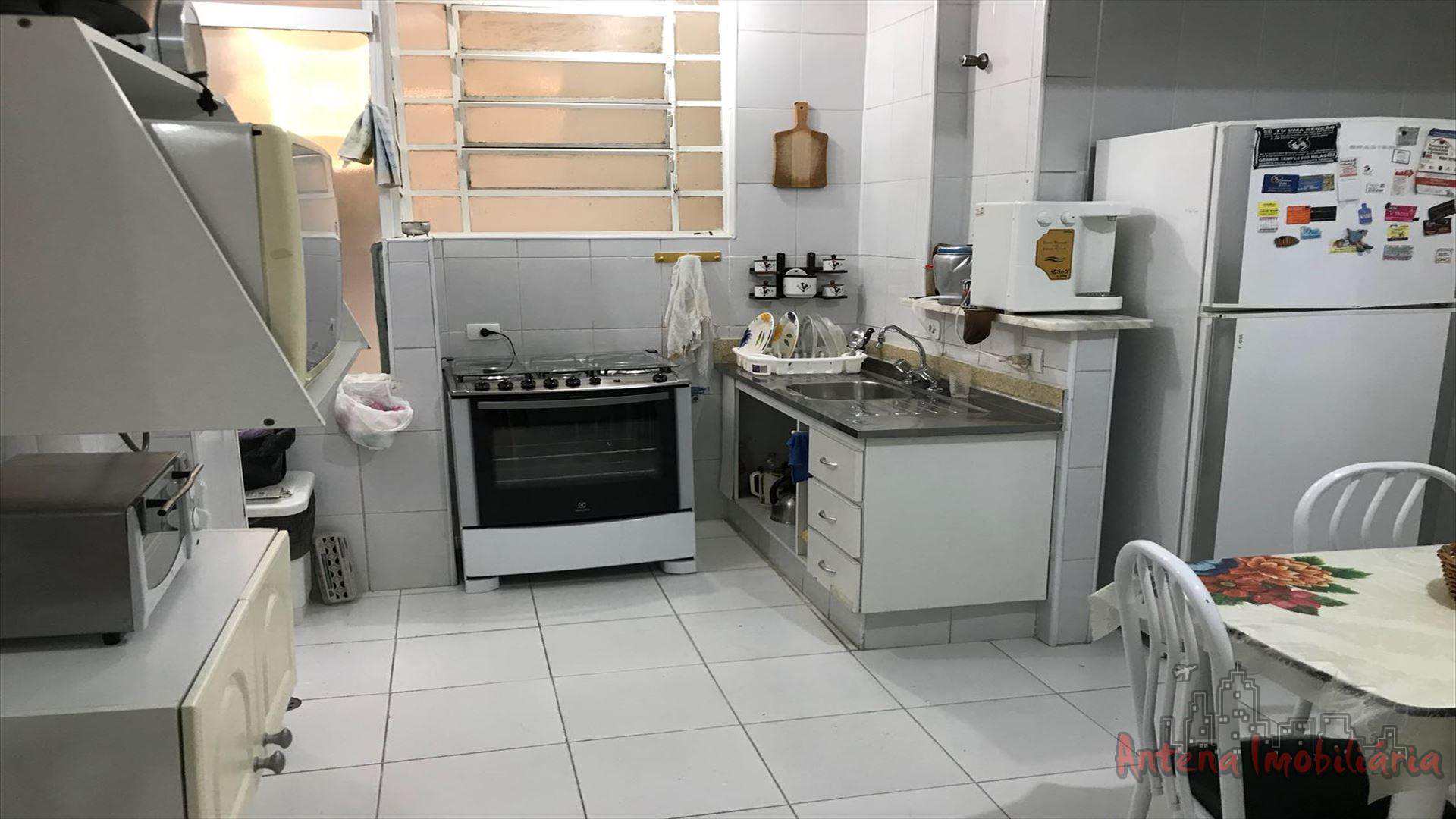 Apartamento à venda com 2 quartos, 128m² - Foto 13