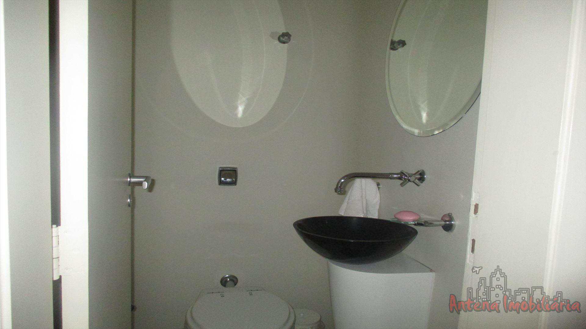 Apartamento à venda com 3 quartos, 222m² - Foto 11