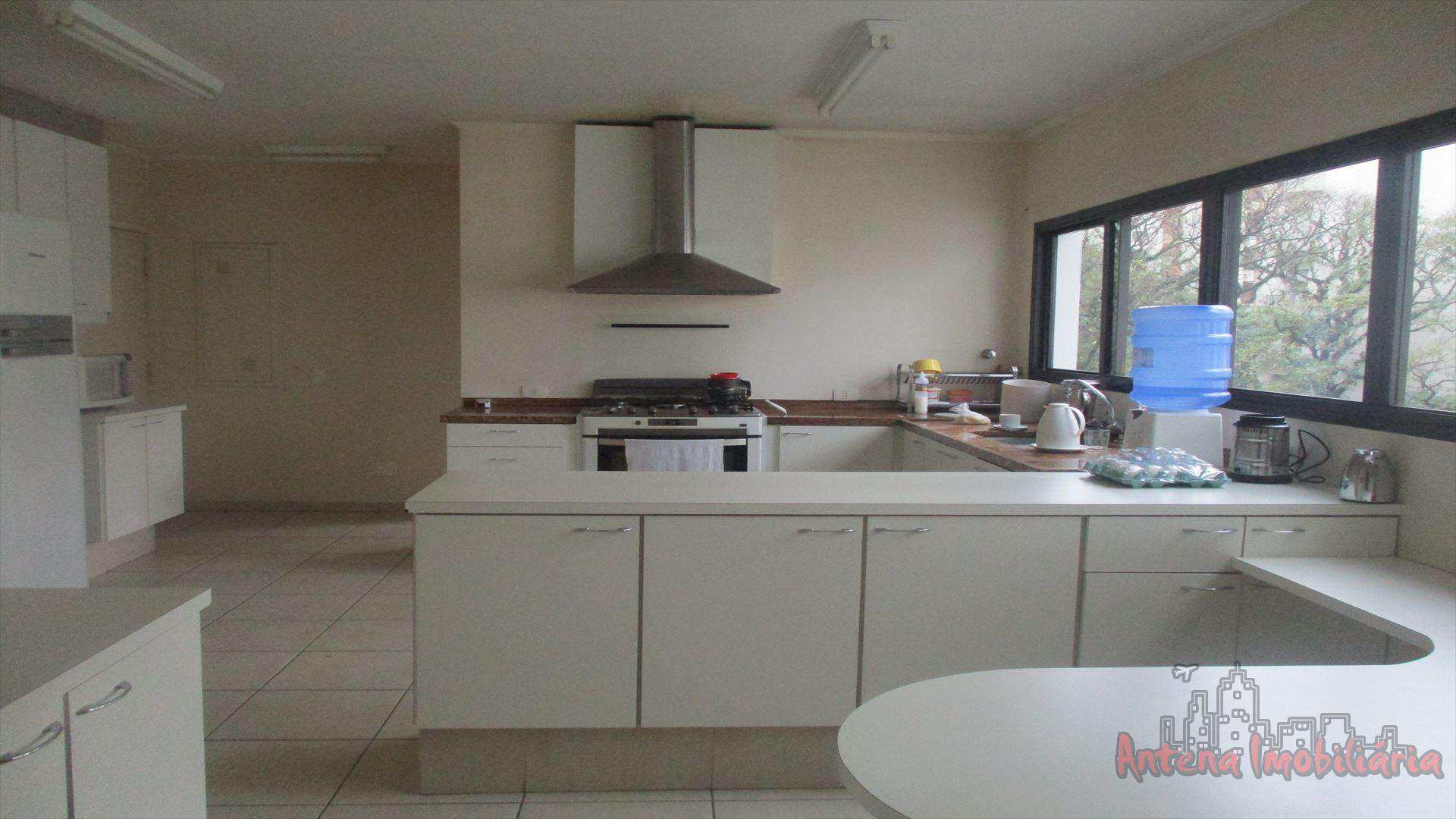 Apartamento à venda com 3 quartos, 222m² - Foto 26