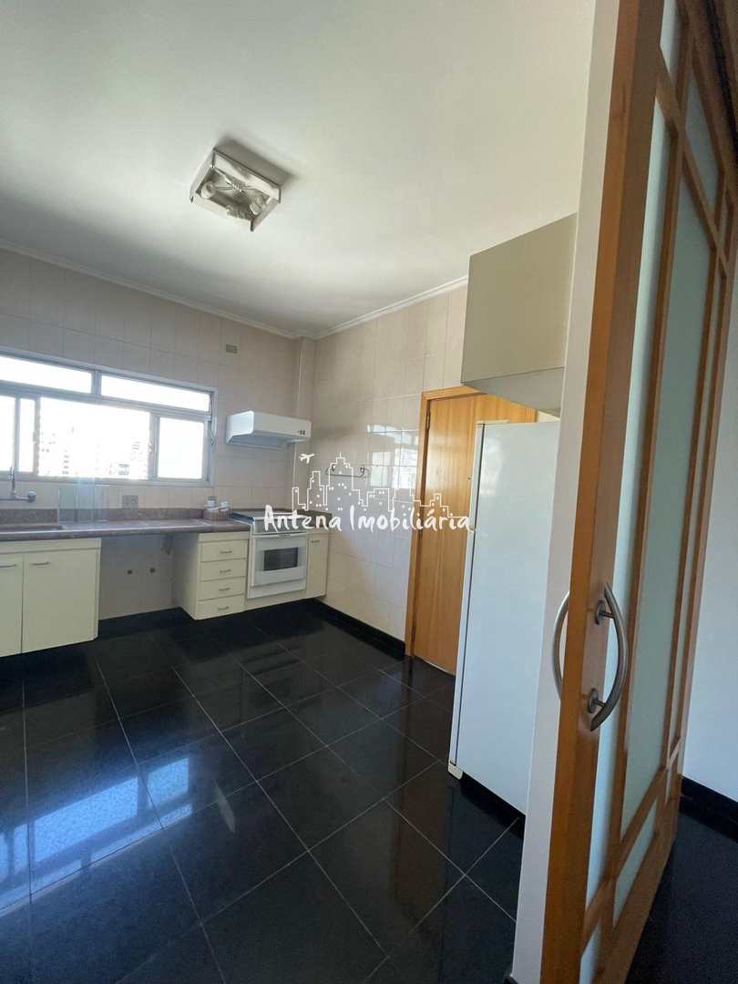 Apartamento à venda com 3 quartos, 230m² - Foto 20