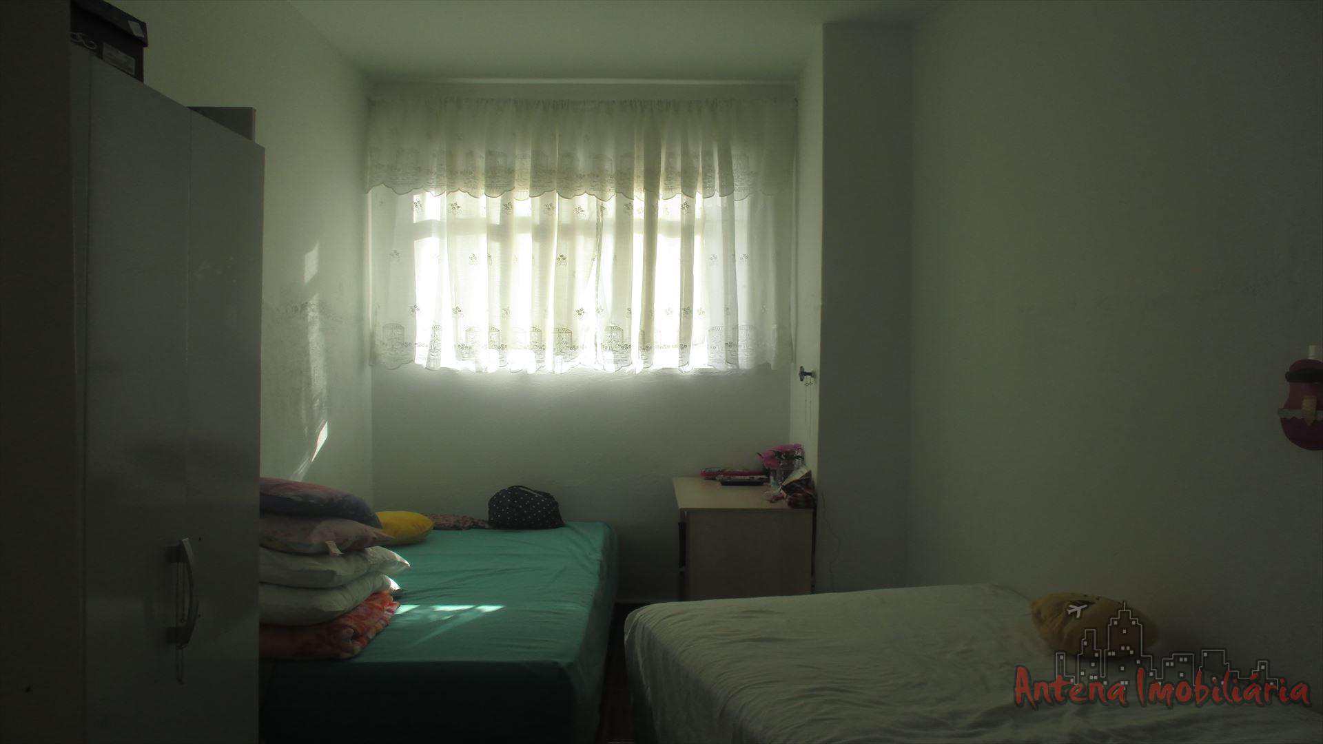 Apartamento à venda com 2 quartos, 91m² - Foto 4