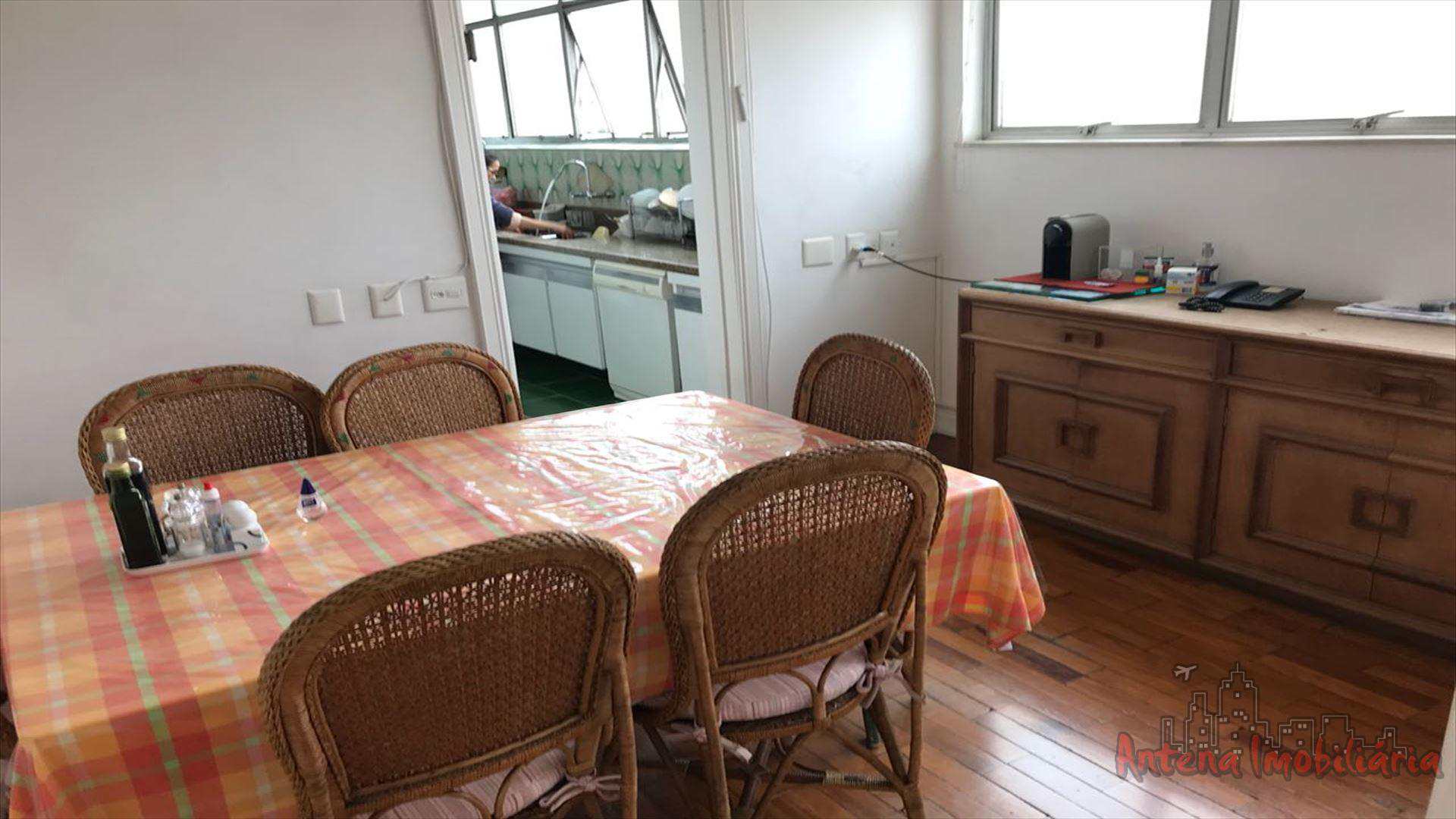 Apartamento à venda com 4 quartos, 270m² - Foto 16