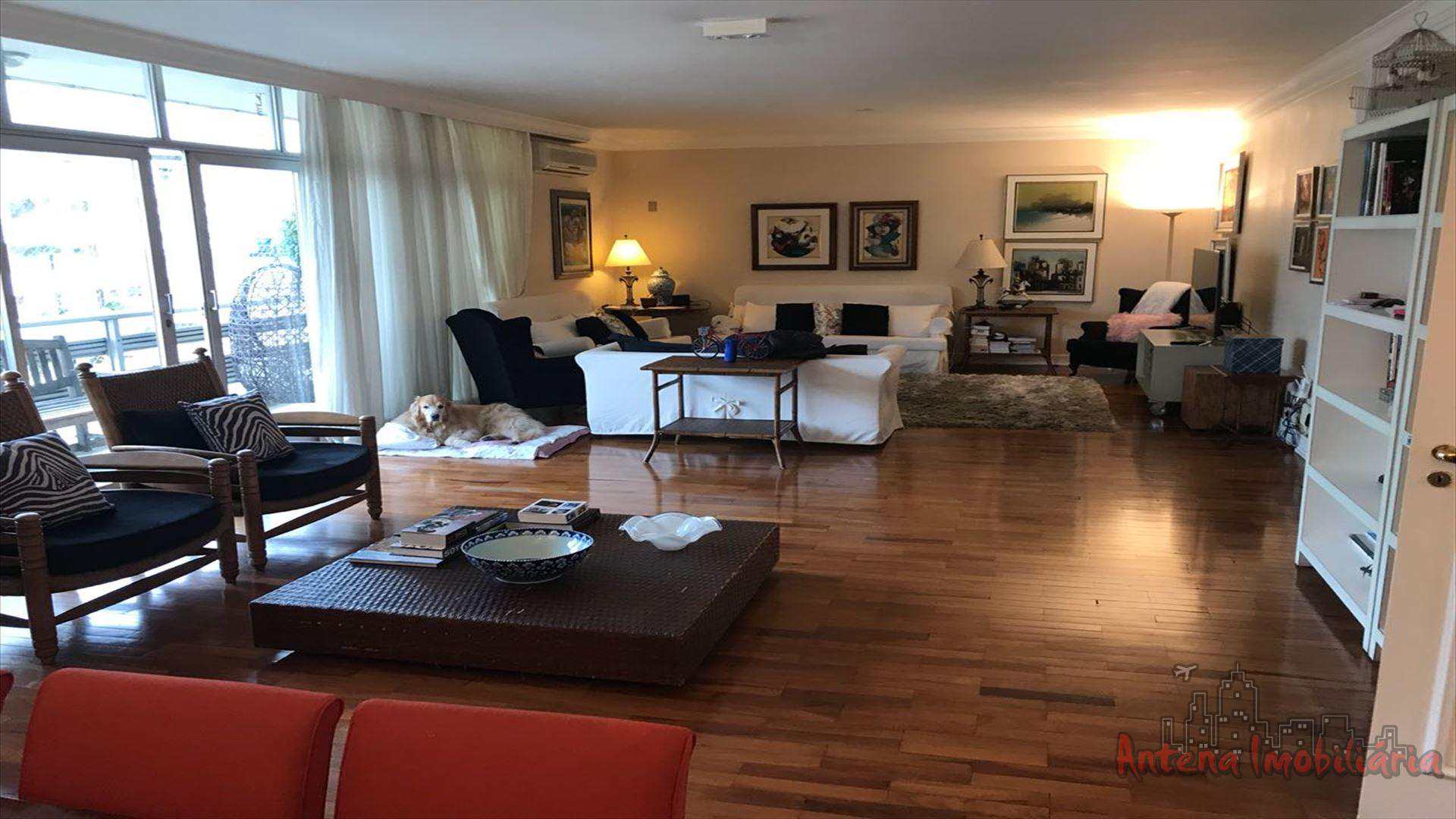 Apartamento à venda com 4 quartos, 270m² - Foto 1