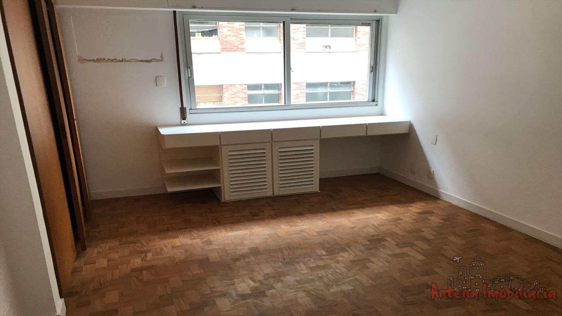 Apartamento à venda com 4 quartos, 270m² - Foto 12