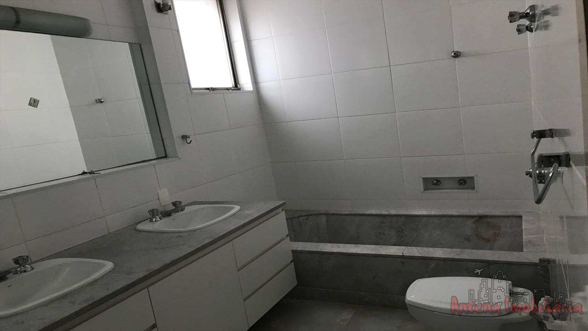 Apartamento à venda com 4 quartos, 270m² - Foto 20