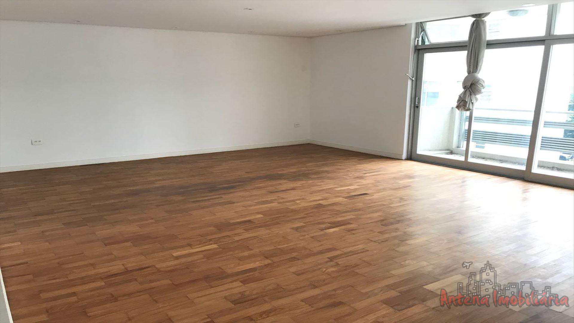 Apartamento à venda com 4 quartos, 270m² - Foto 4