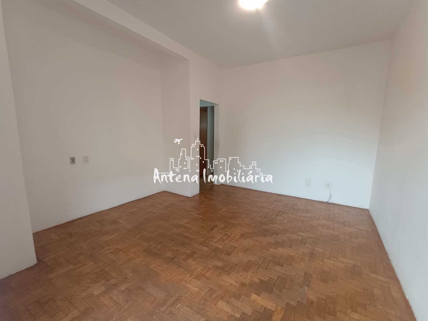 Apartamento à venda com 1 quarto, 50m² - Foto 3