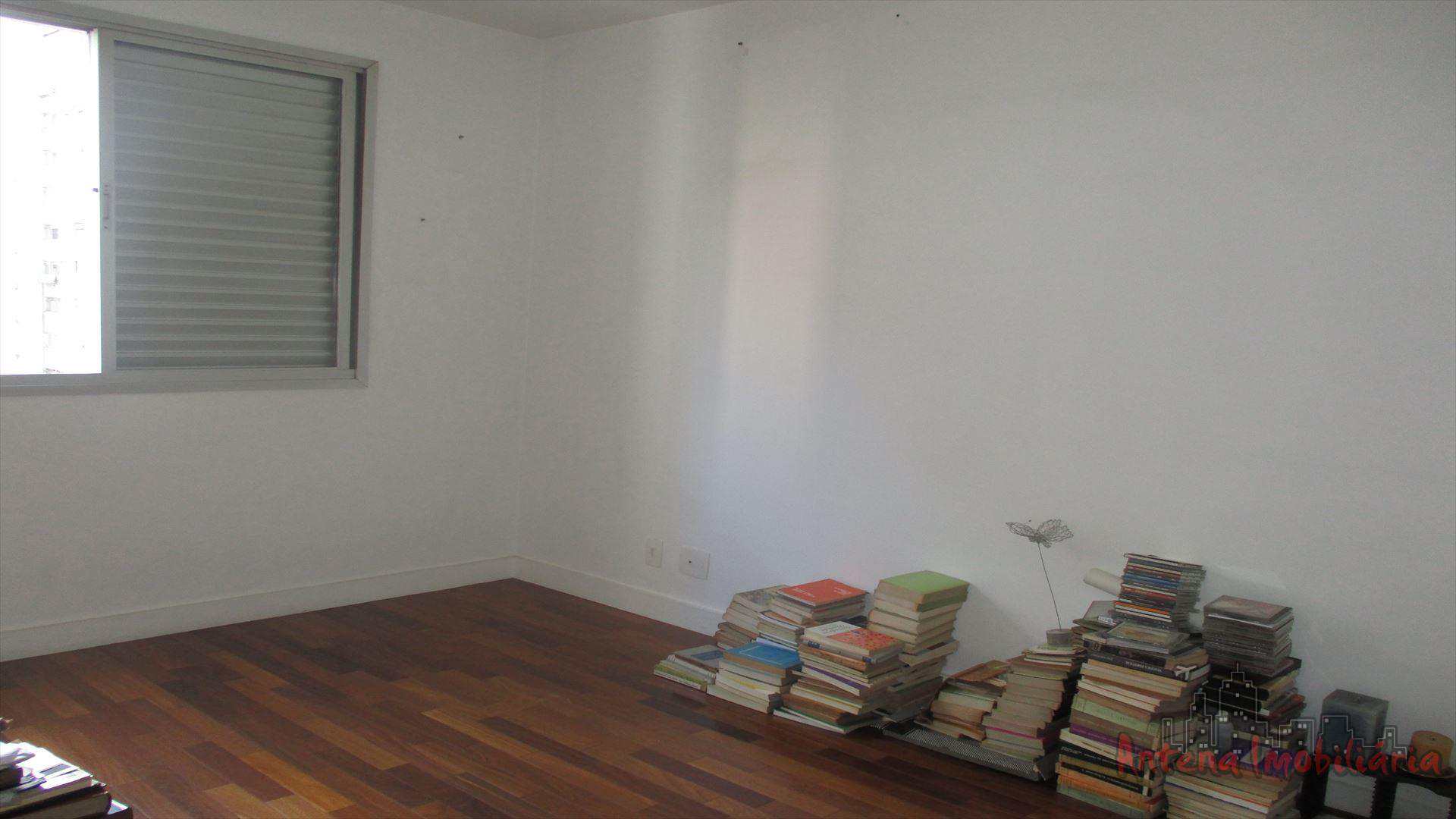 Apartamento à venda com 3 quartos, 107m² - Foto 5