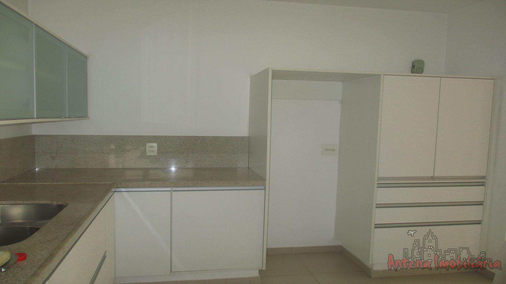 Apartamento à venda com 3 quartos, 107m² - Foto 12