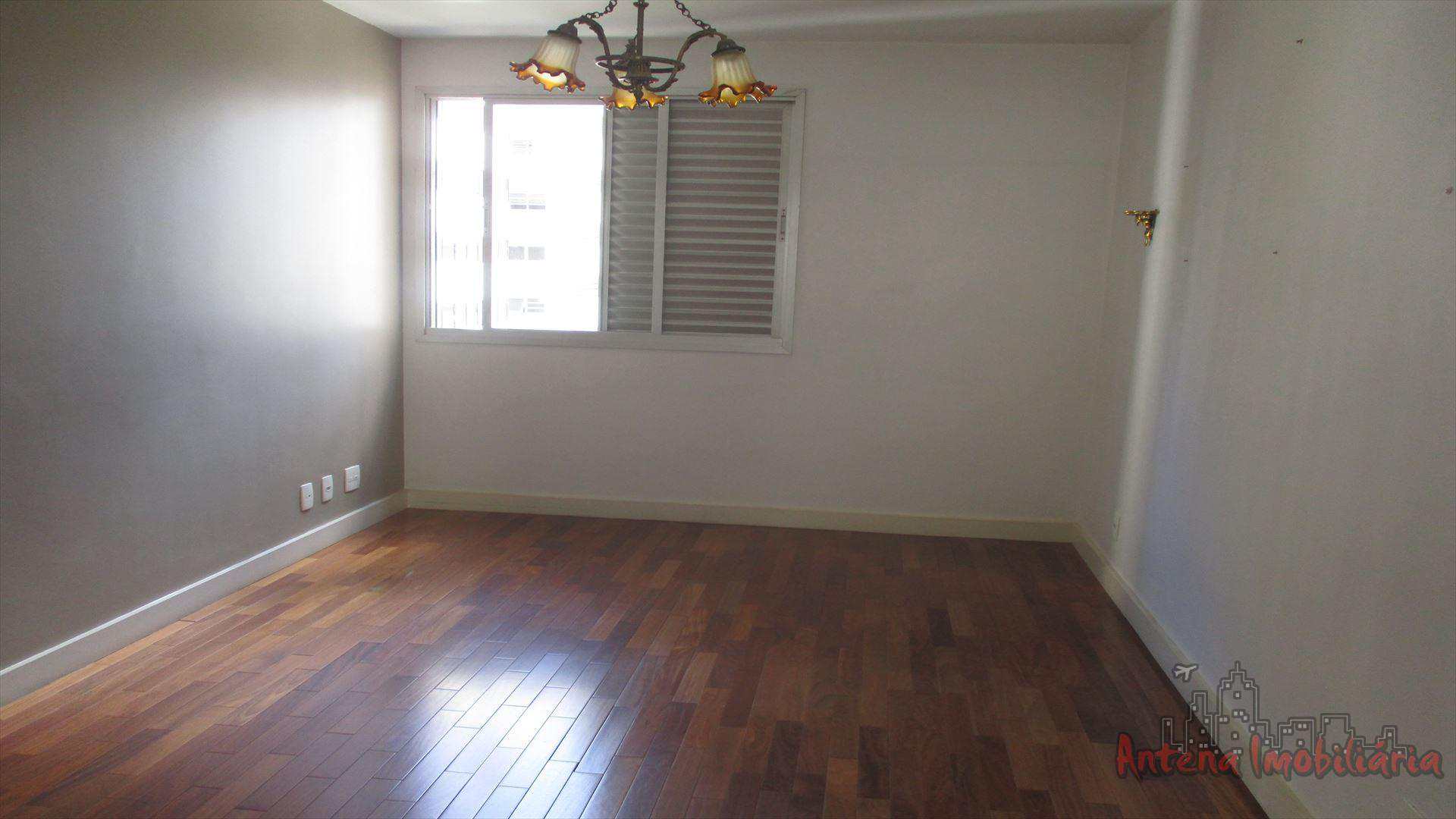 Apartamento à venda com 3 quartos, 107m² - Foto 6