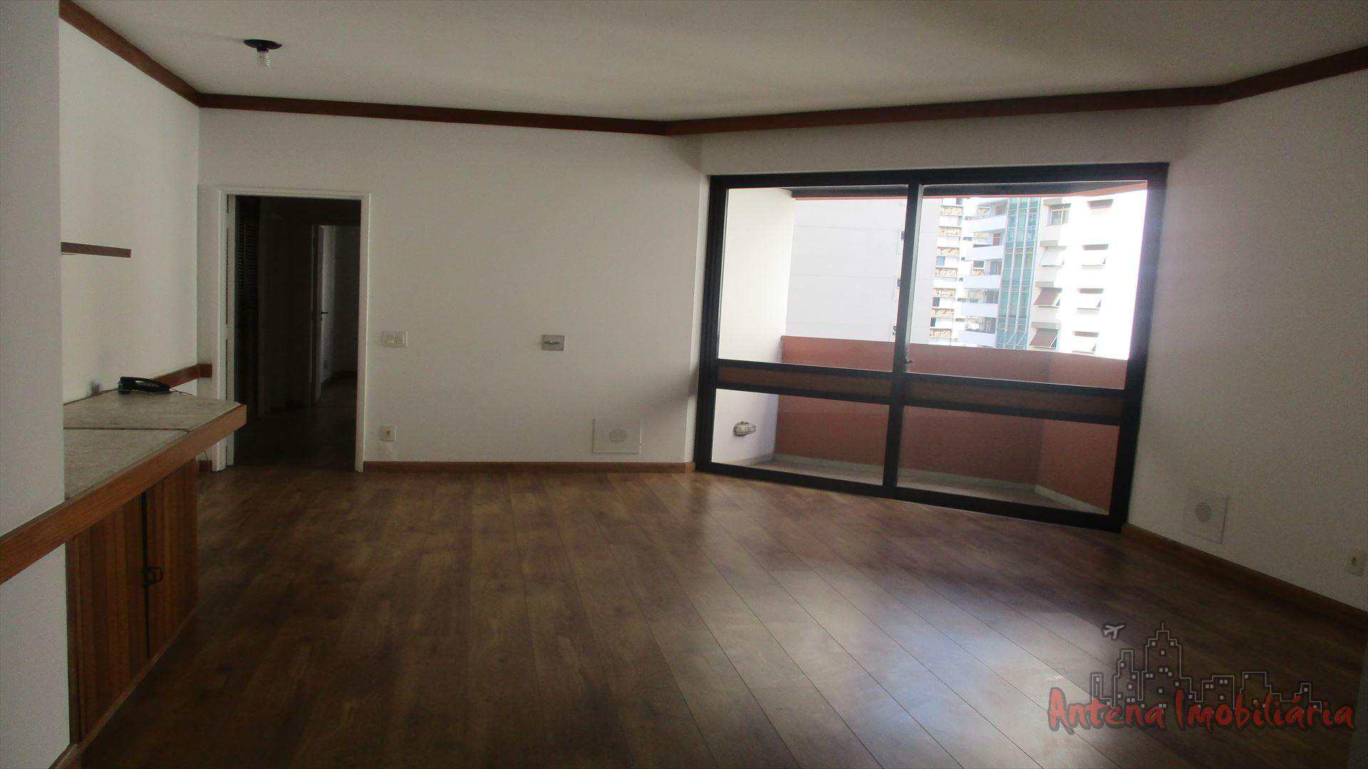 Apartamento à venda com 2 quartos, 97m² - Foto 1