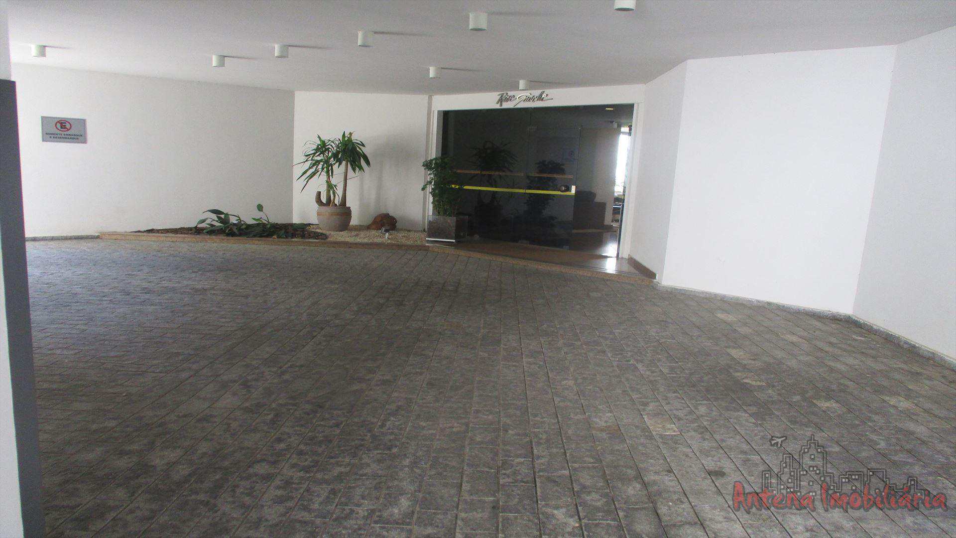 Apartamento à venda com 2 quartos, 97m² - Foto 24