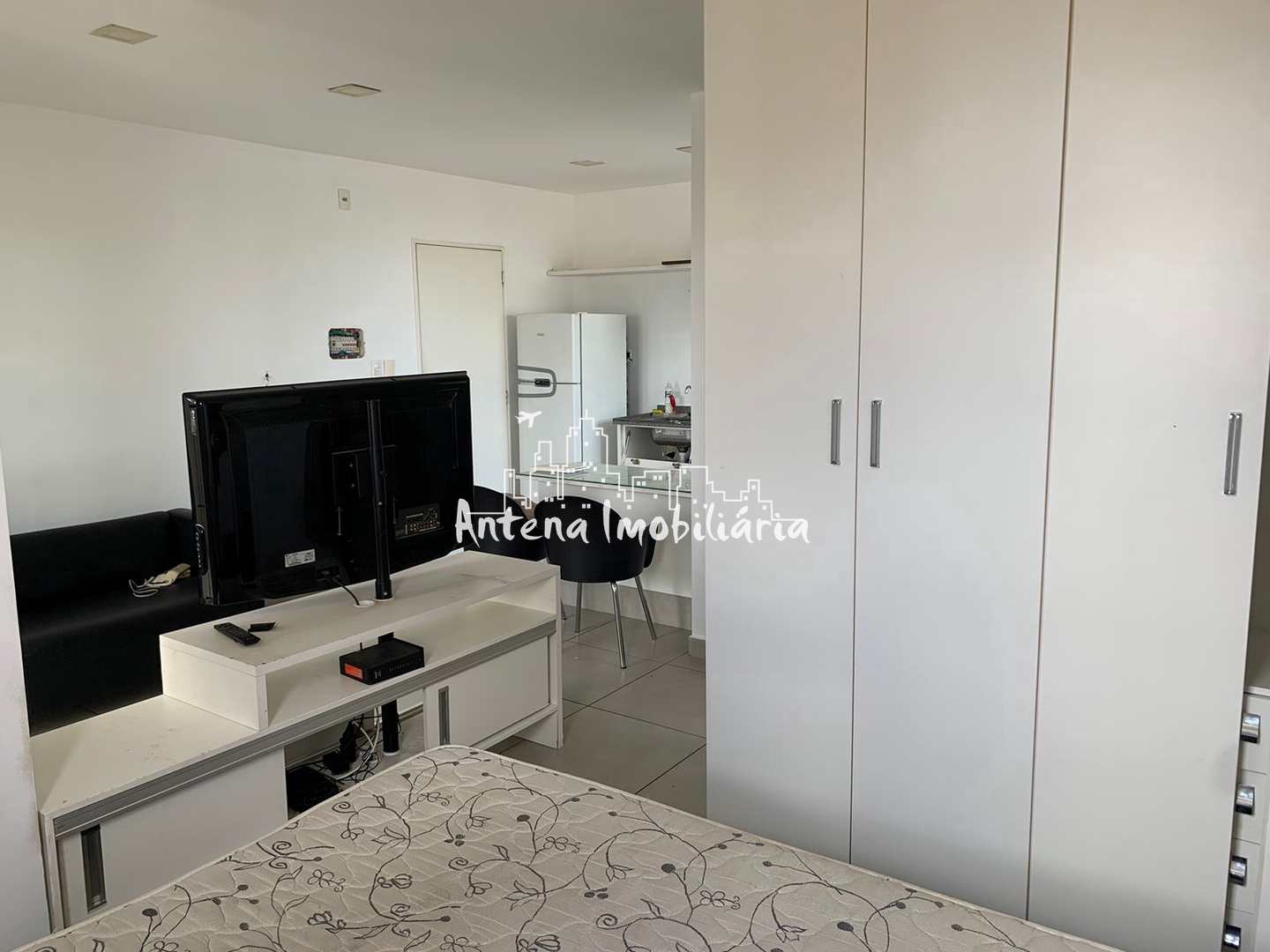 Apartamento à venda com 1 quarto, 37m² - Foto 6