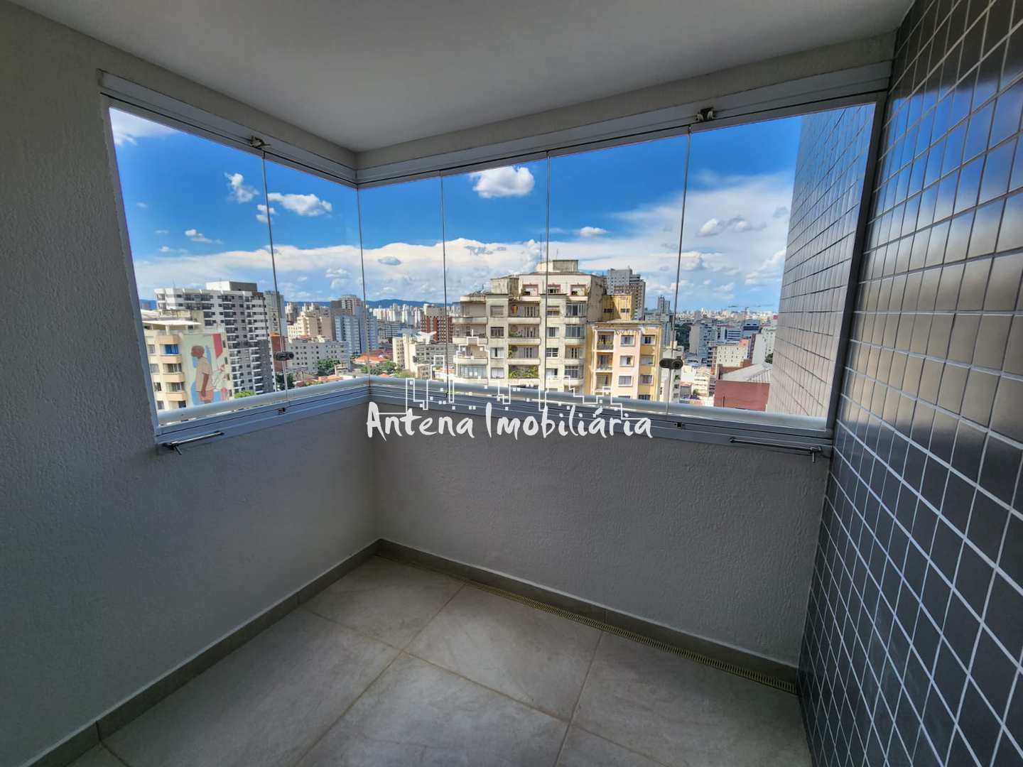 Apartamento à venda com 1 quarto, 37m² - Foto 4