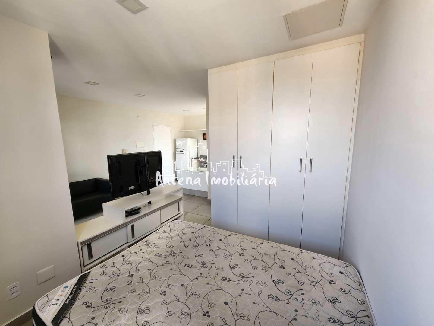 Apartamento à venda com 1 quarto, 37m² - Foto 13