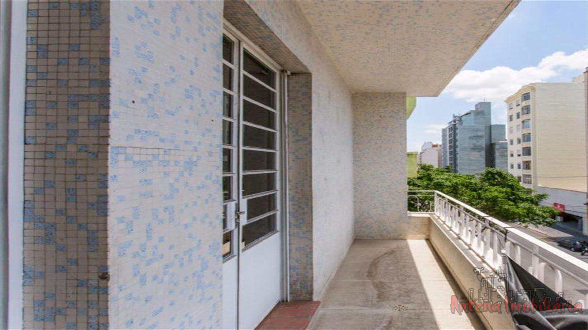 Apartamento à venda com 3 quartos, 161m² - Foto 7