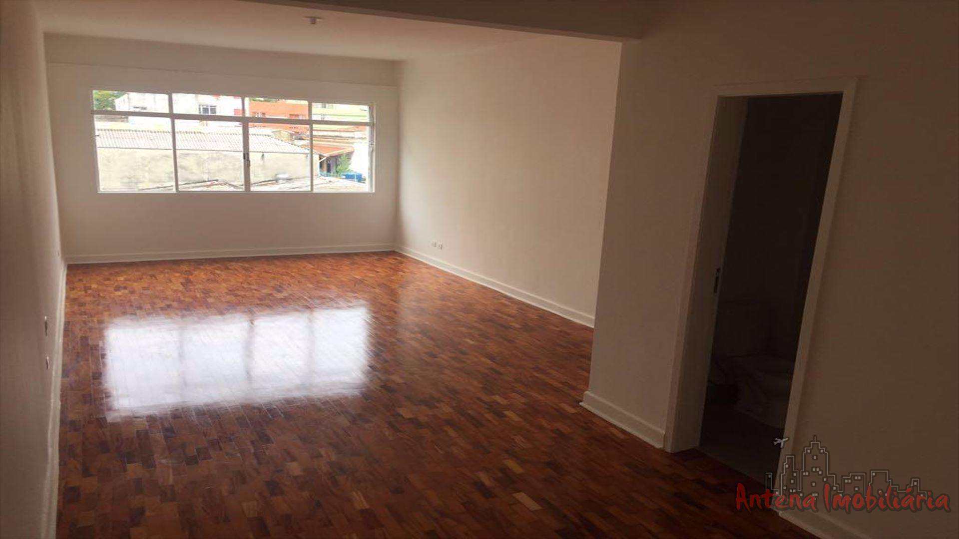 Apartamento à venda com 3 quartos, 161m² - Foto 8