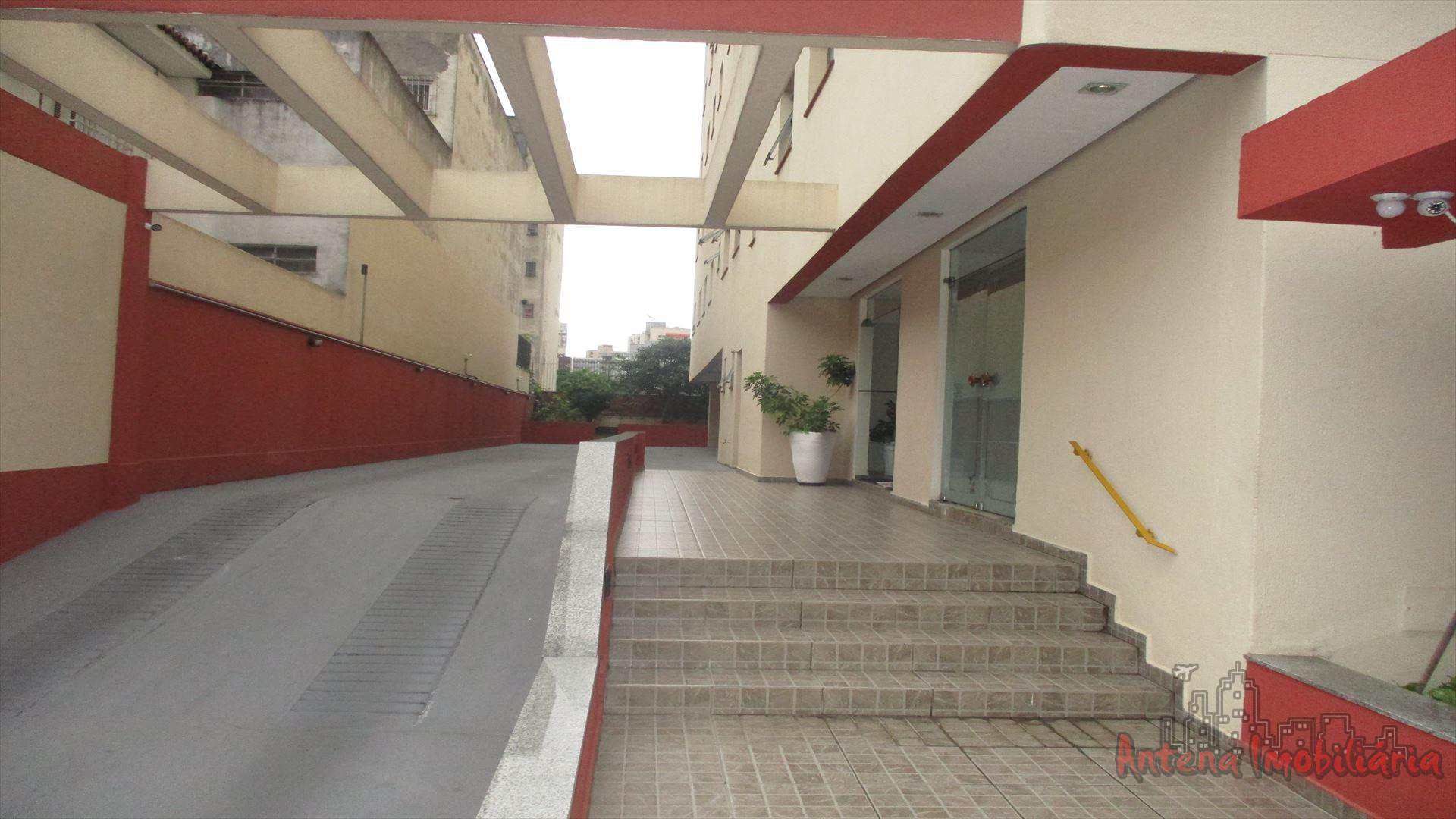 Apartamento à venda com 1 quarto, 36m² - Foto 12