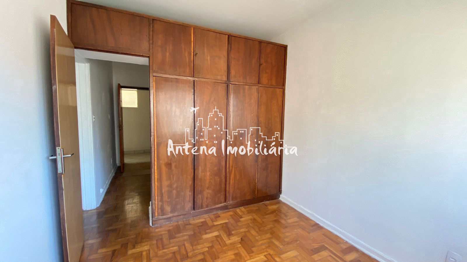 Kitnet e Studio à venda com 1 quarto, 35m² - Foto 2