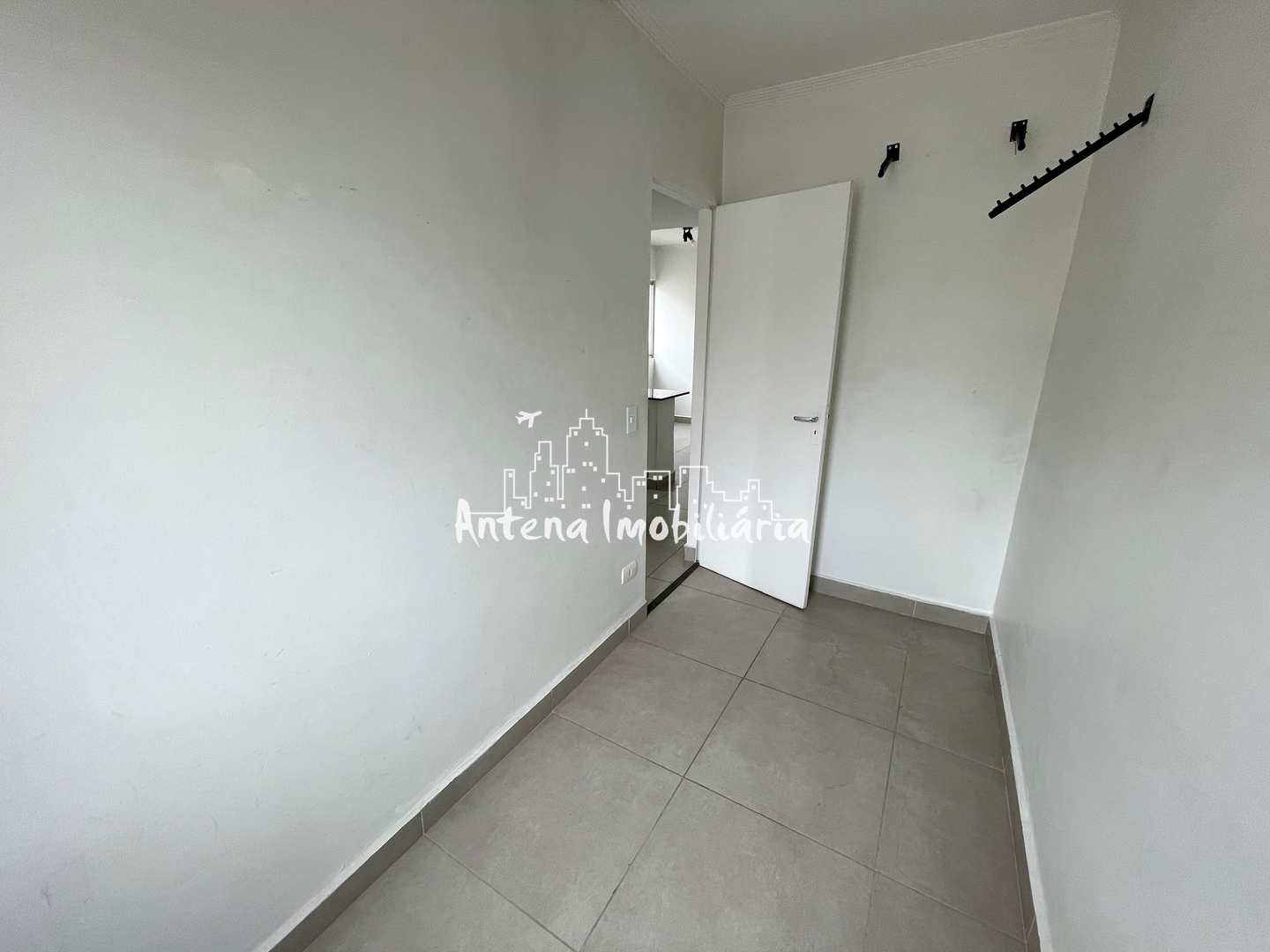 Apartamento à venda com 2 quartos, 45m² - Foto 12