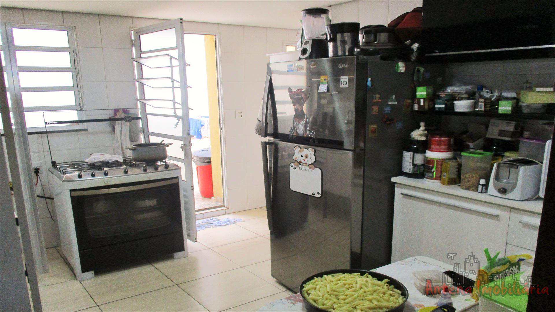 Apartamento à venda com 3 quartos, 124m² - Foto 15