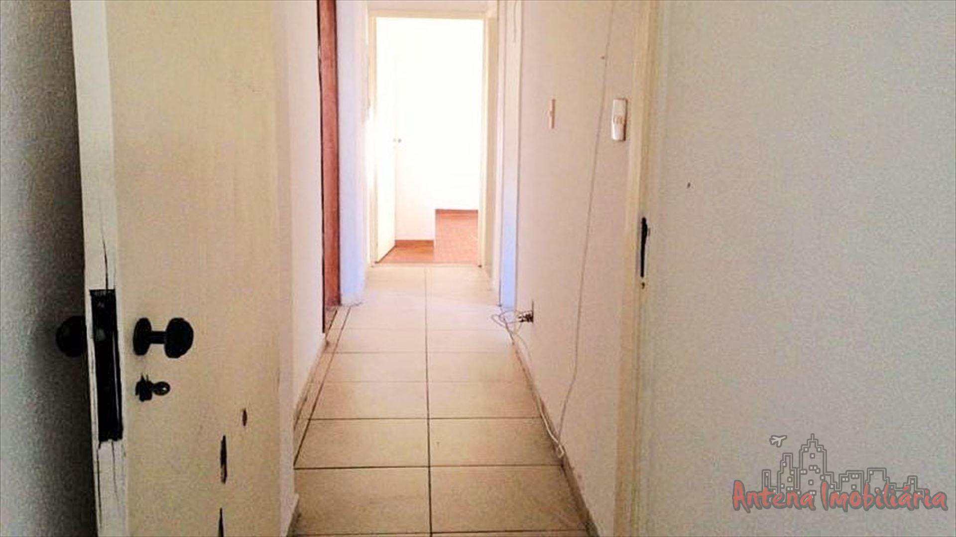 Apartamento à venda com 3 quartos, 138m² - Foto 3