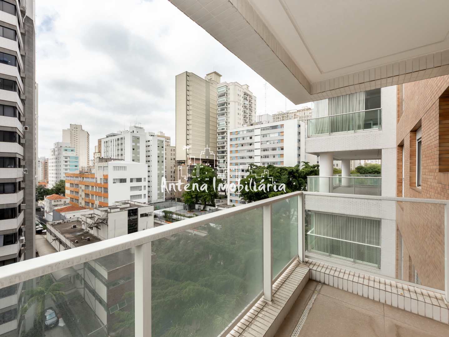 Apartamento à venda com 4 quartos, 265m² - Foto 11