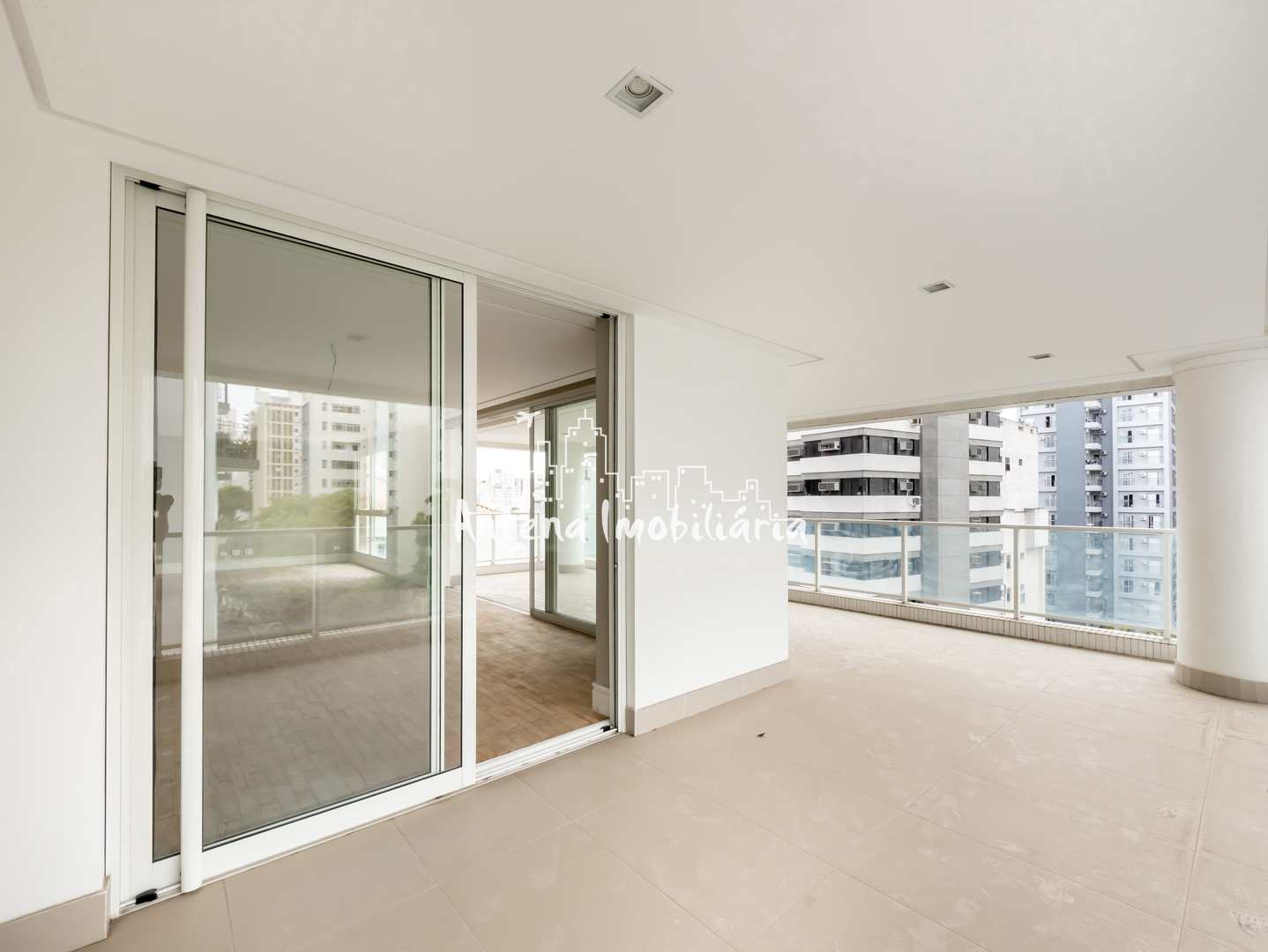 Apartamento à venda com 4 quartos, 265m² - Foto 7