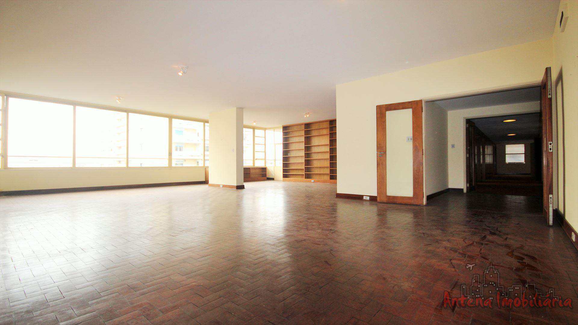 Apartamento à venda com 4 quartos, 370m² - Foto 2