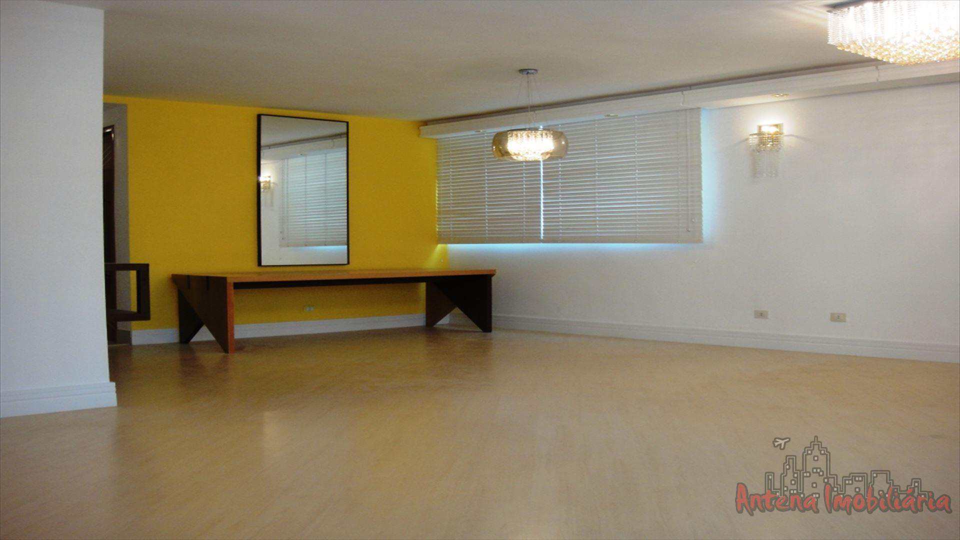 Apartamento à venda com 4 quartos, 204m² - Foto 5