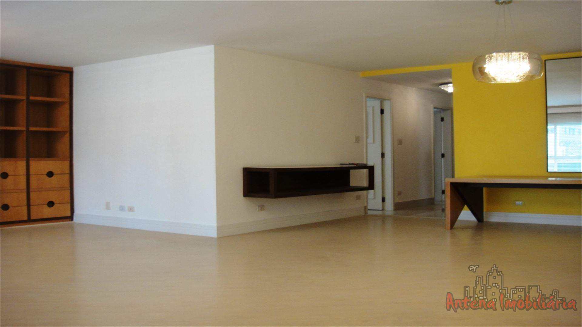 Apartamento à venda com 4 quartos, 204m² - Foto 4