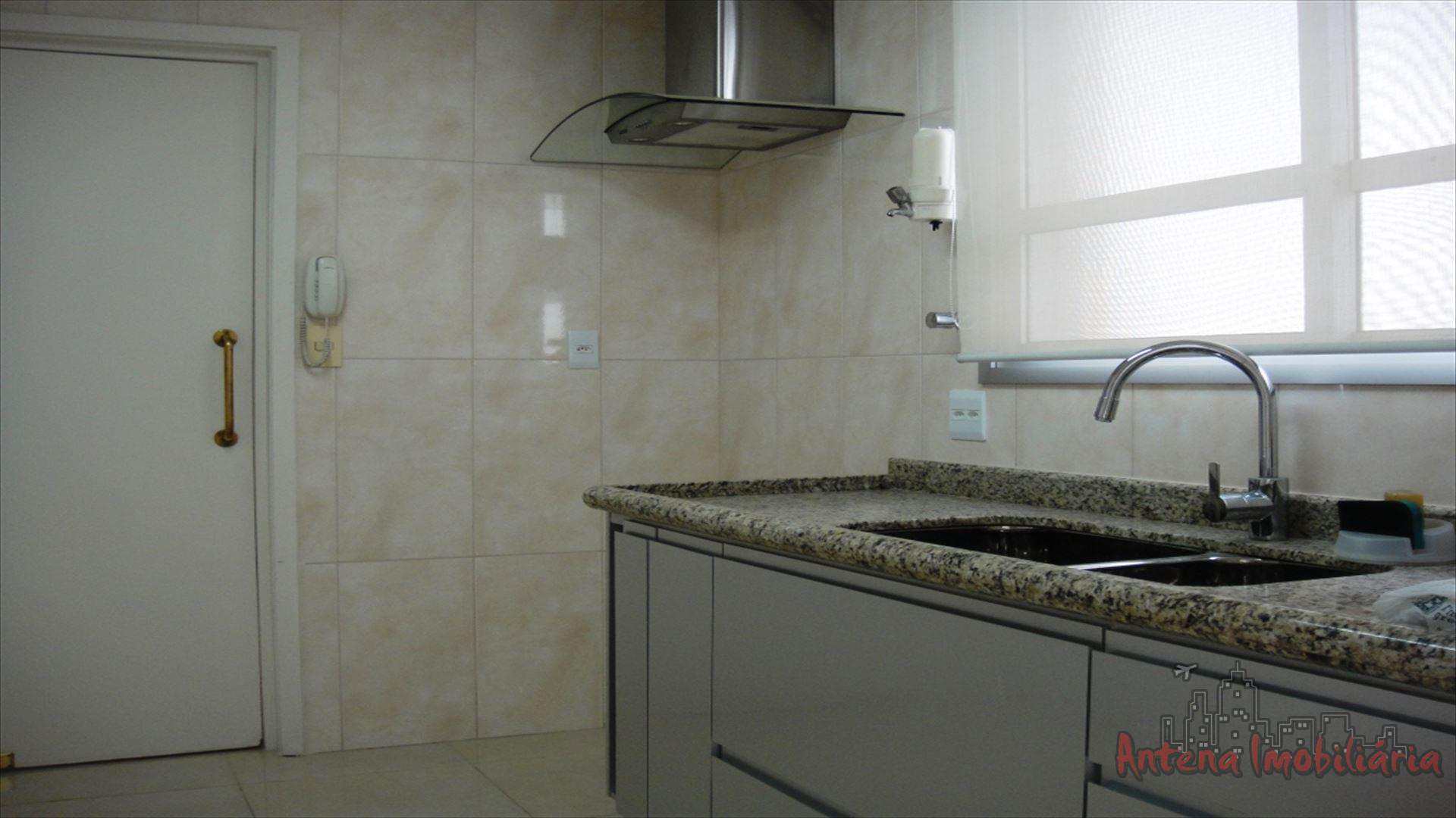 Apartamento à venda com 4 quartos, 204m² - Foto 21