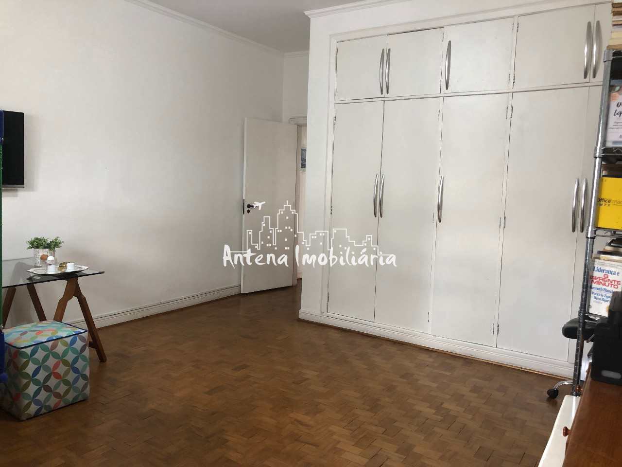 Apartamento à venda com 4 quartos, 245m² - Foto 12