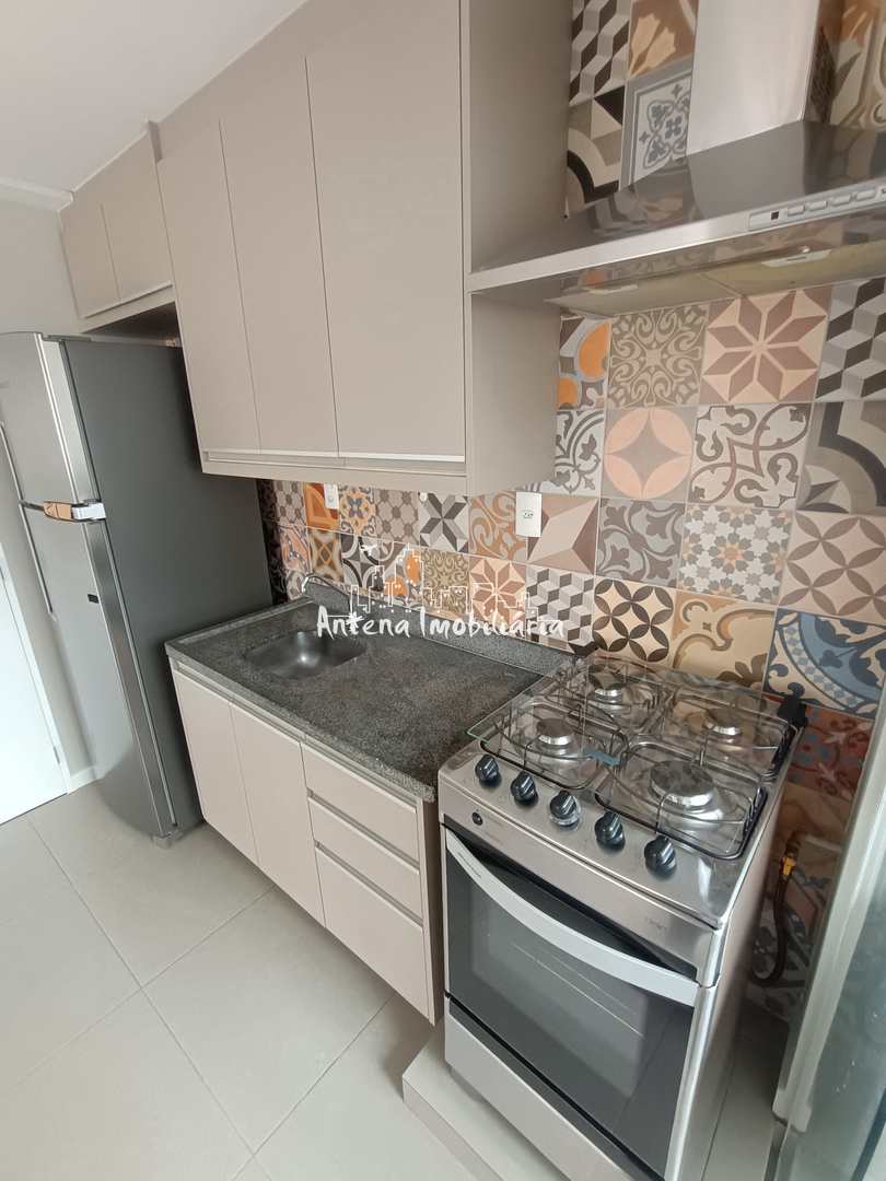 Apartamento à venda com 1 quarto, 37m² - Foto 12