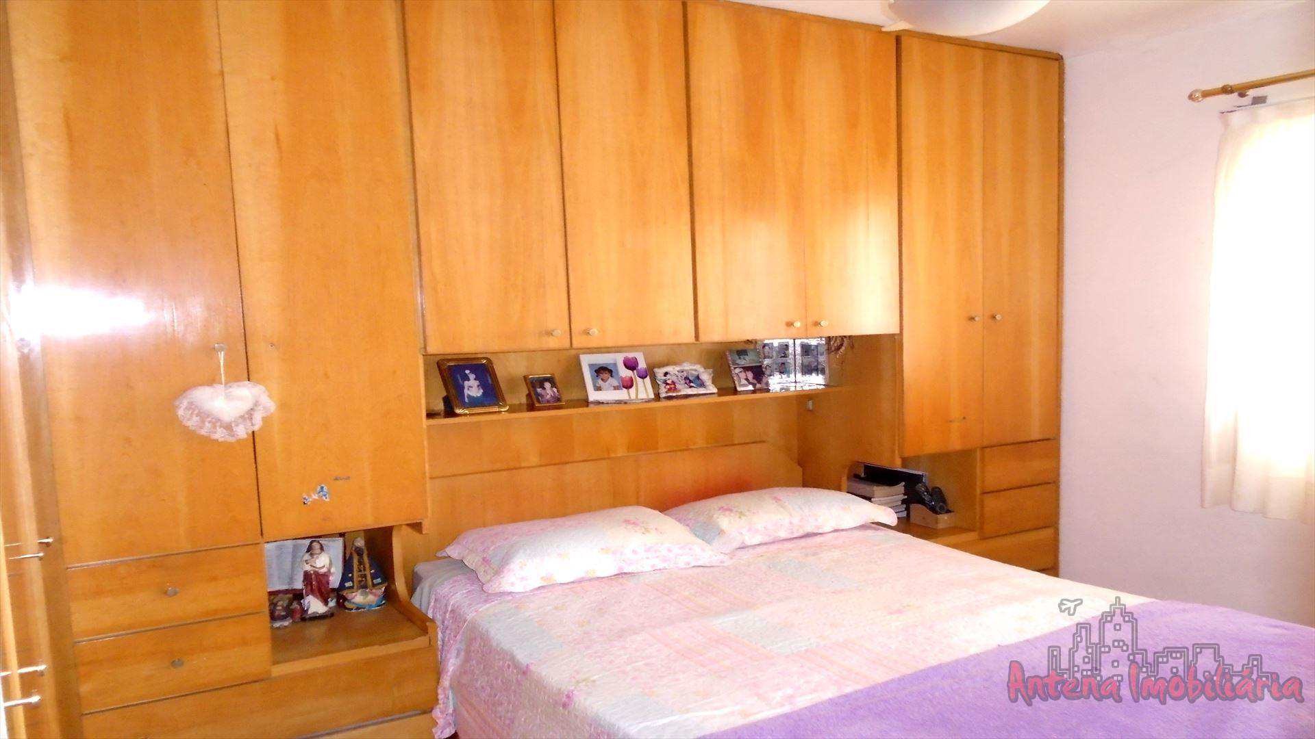 Apartamento à venda com 2 quartos, 68m² - Foto 4