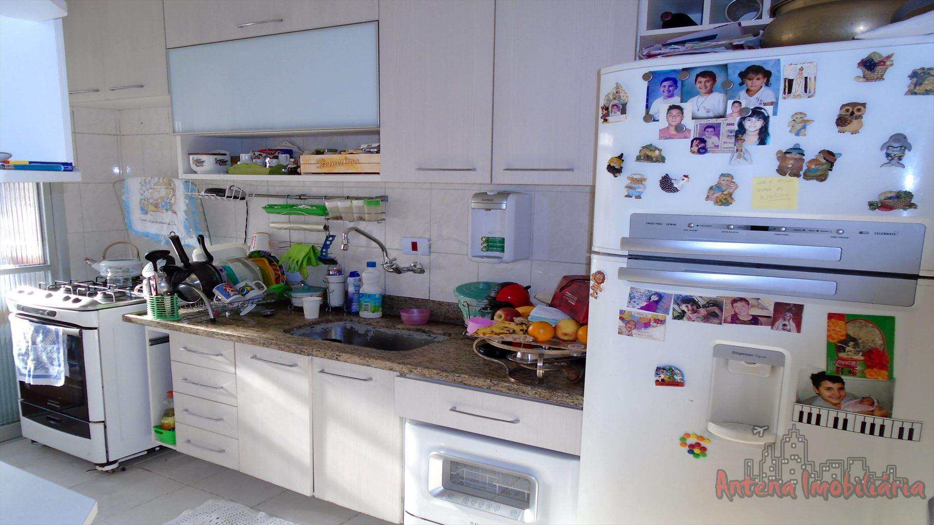 Apartamento à venda com 2 quartos, 68m² - Foto 10