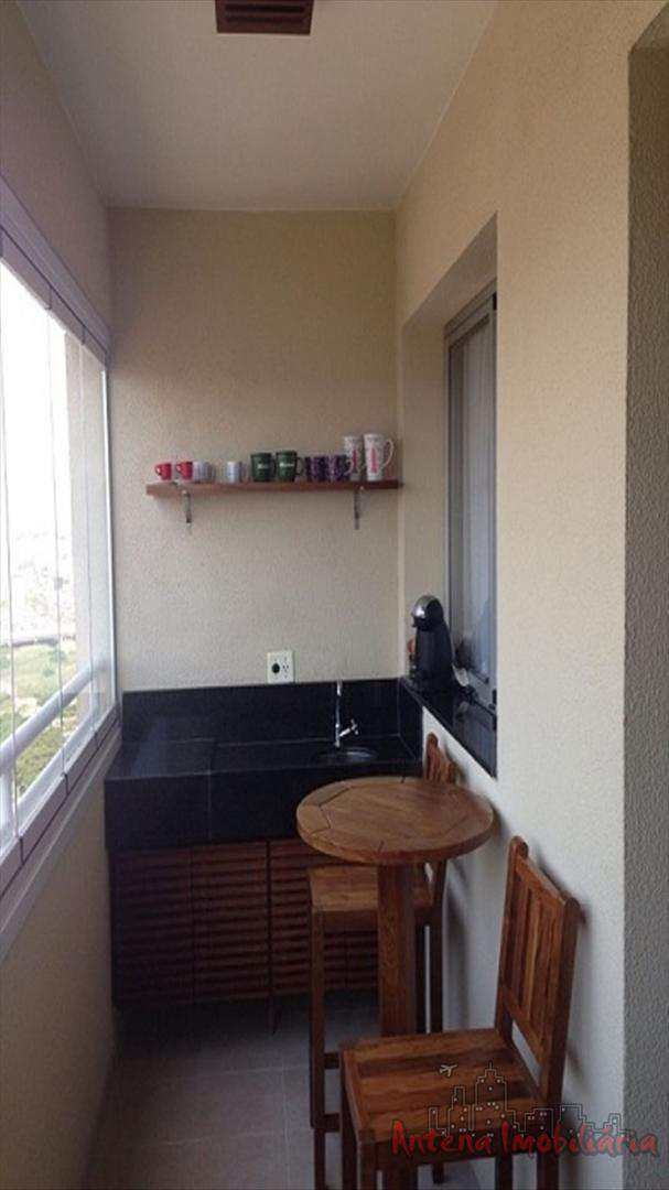 Apartamento à venda com 2 quartos, 67m² - Foto 7