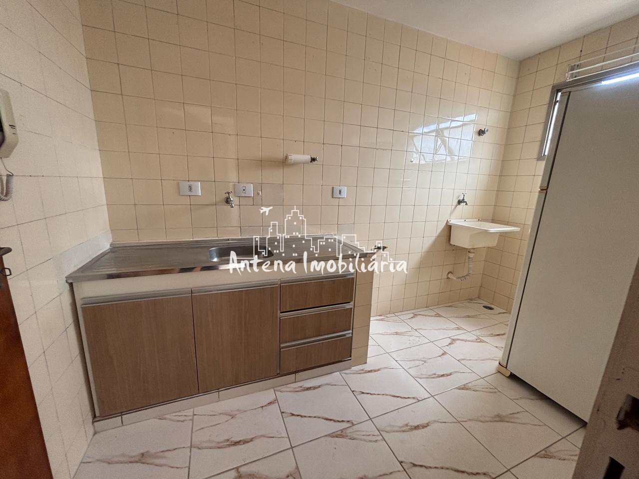 Apartamento à venda e aluguel com 1 quarto, 40m² - Foto 4