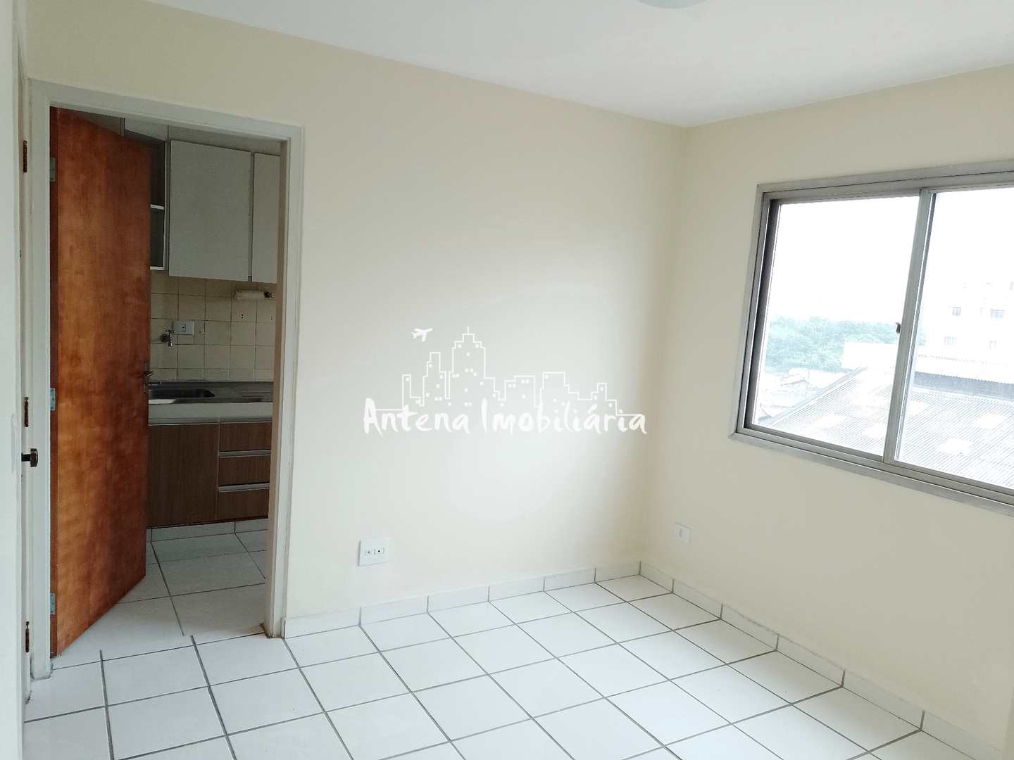 Apartamento à venda com 1 quarto, 40m² - Foto 1