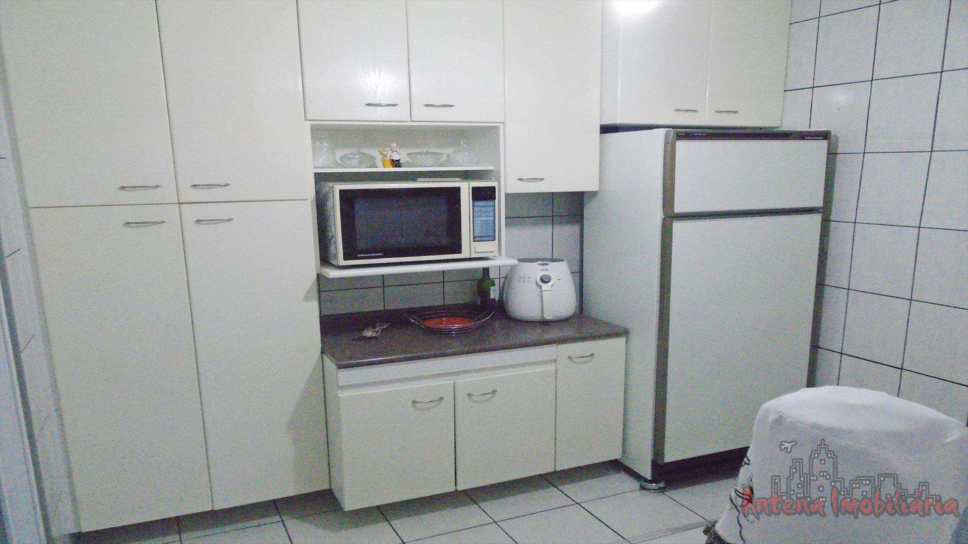 Apartamento à venda com 2 quartos, 92m² - Foto 11