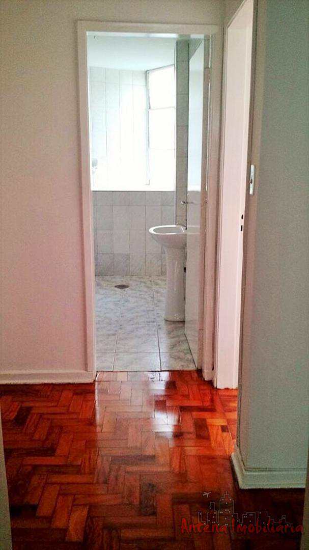 Apartamento à venda com 1 quarto, 60m² - Foto 7